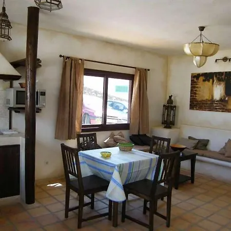 펜션 Sleeps 2 Pool Wifi T691365 Las Breñas